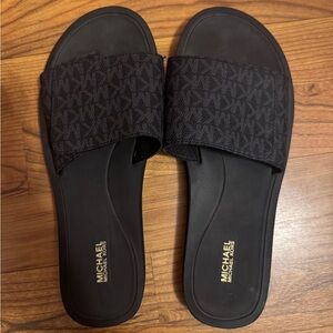 MICHAEL Michael Kors logo print Wade slides